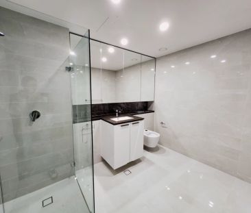 2 bed 2 bath-606 - Photo 5