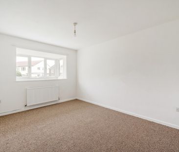 Colliers Wood, Nailsworth, Stroud, Gloucestershire, GL6 - Photo 3