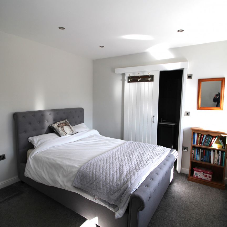 Chapel Hill, Longridge - Photo 1