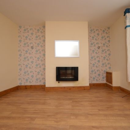 2 Bedroom Terraced House - Photo 1