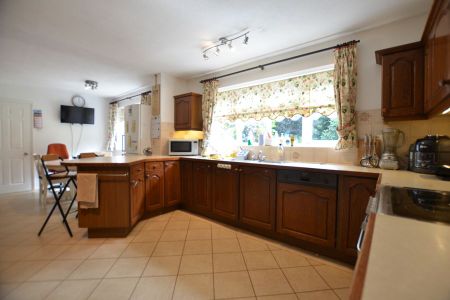 house to rent - Photo 4