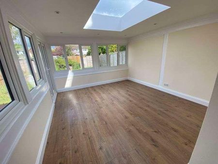 Hamstreet, TN26 - Photo 5