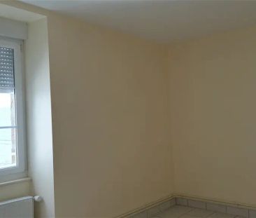 Location appartement 3 pièces - 51m² à Tinchebray (61800) - Photo 1