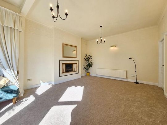 3 bedroom apartment to rent - Photo 1