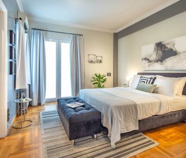 Superb 1BD Apartment in the heart of Kolonaki - Photo 3