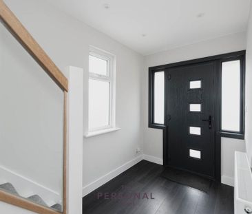 3 bedroom detached house to rent - Photo 3