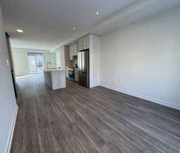 For Lease - 14 Agnes Lane, Richmond Hill, Ontario - Photo 6