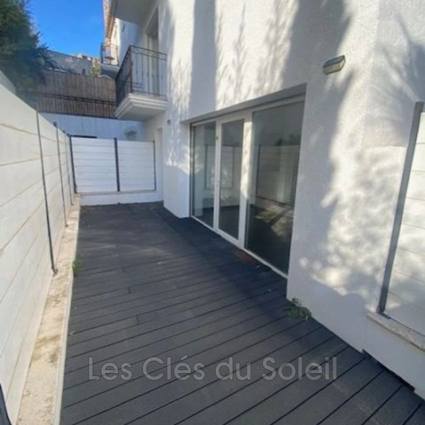 Location appartement 2 pièces 53 m² Sainte-Maxime - Photo 1