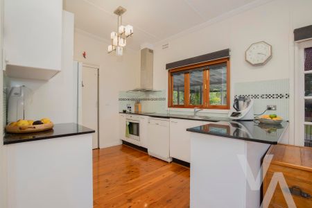 10 Illoura Street, Wallsend - Photo 4