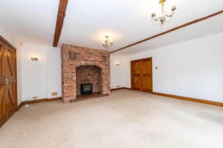 4 bedroom barn conversion to rent - Photo 3