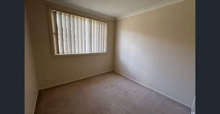 Convenient & central! - Photo 2