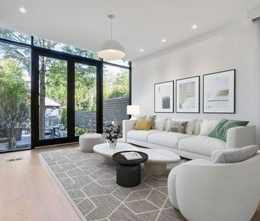76 Roxborough St W, ON, CA, Toronto - Photo 3