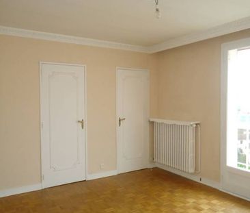 Appartement 3 pièces à louer St Étienne - 42000 / Réf: 199 - Photo 2