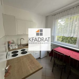 Kawalerka z balkonem w bloku z windą - Zdjęcie 2