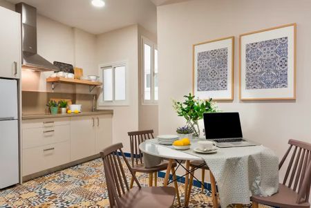 Calle Calderería, Málaga, Andalusia 29008 - Photo 4