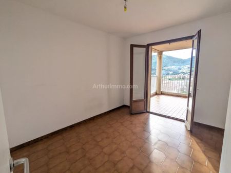 Location Appartement 4 pièces 82 m2 à Mezzavia - Photo 4