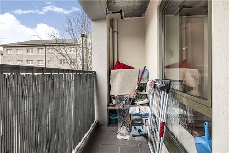 Crediton Road, London, E16 1GD - Photo 2