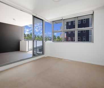 2210/42 Laver Drive, Robina QLD 4226 - House For Rent | Domain - Photo 3