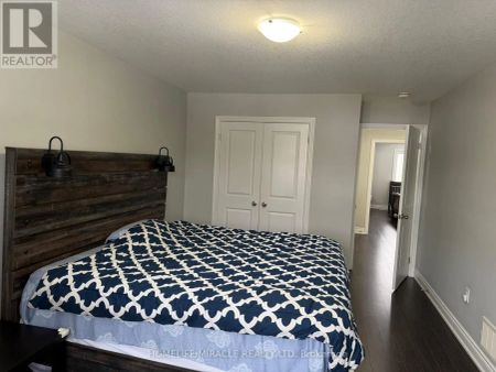 90 BOBOLINK ROAD E - Photo 2