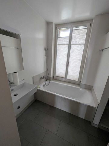 Bel appartement de 3.5 pièces avec vue - Photo 2