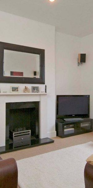 3 bedroom maisonette to rent - Photo 1