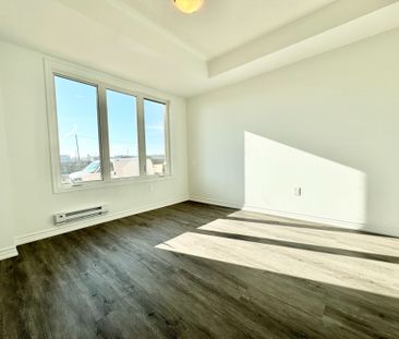 For Lease - 3125 DUGGAN Trail, Oakville, Ontario - Photo 4