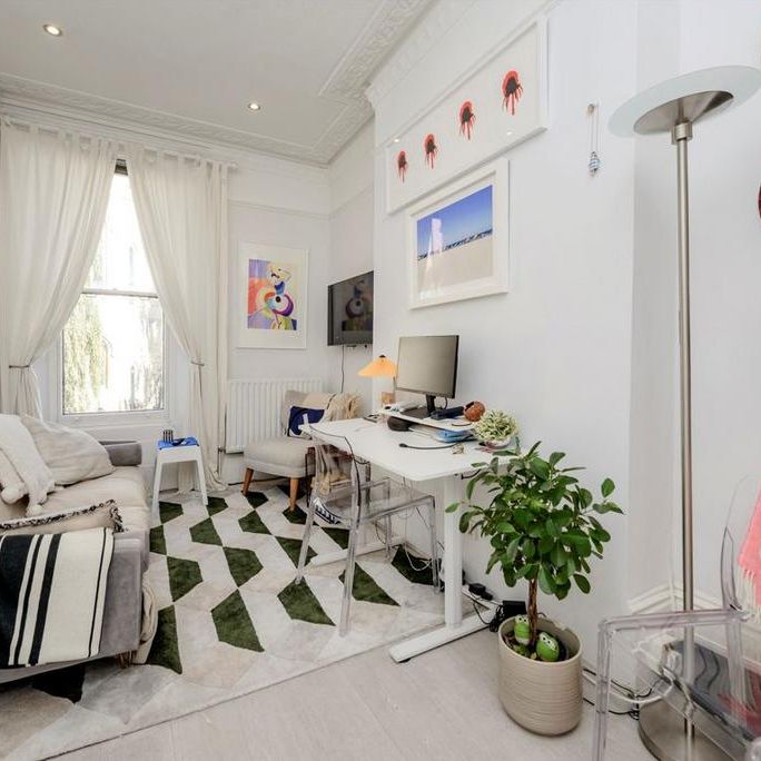 1 bedroom flat to rent - Photo 1