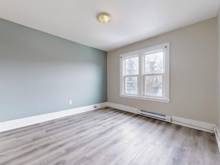For Lease - 67 Aikman Avenue Unit# 2, Hamilton, Ontario - Photo 3