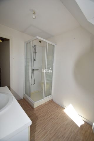 Location Appartement 3 pièces 48m² ST LO 50000 - Photo 4