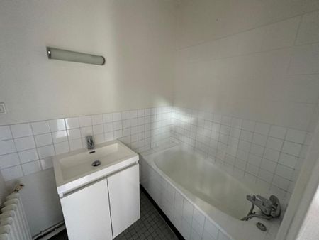 Location Appartement 1 pièce 28m² TOURS 37000 - Photo 3