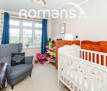 Lammas Court, Windsor, SL4 - Photo 2