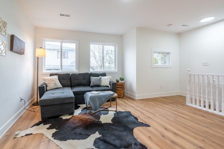 For Lease - 50 Martin Street Unit# 2, Thorold, Ontario - Photo 3