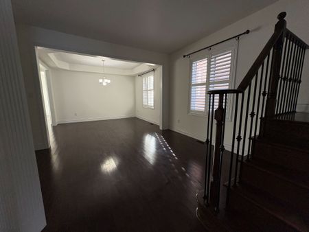 For Lease - 73 Barletta Drive, Vaughan, Ontario - Photo 4