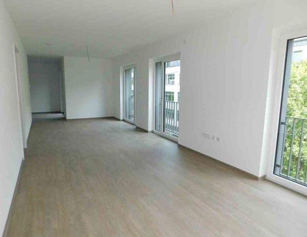 Rüttenscheider Straße: Großzügig geschnittene 2-Zi.-Neubauwohnung - Photo 1