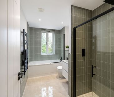 For Sale and To Let 3 Bedroom House - Photo 2