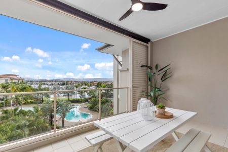 1730/1 Rialto Quay Drive, - Photo 3