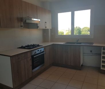 Location Appartement 4 pièces 91m² - Photo 4