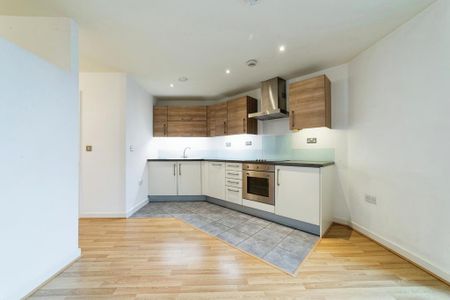 1 bedroom flat to rent - Photo 2