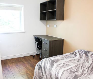 Apt 1, 4 St John’s Terrace - Photo 5