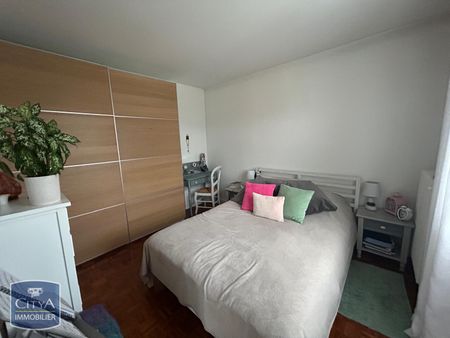 Location Appartement 2 pièces 45m² VIROFLAY 78220 - Photo 3