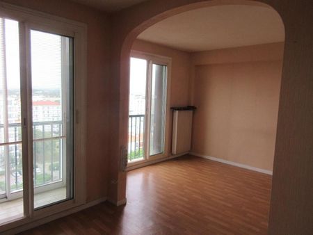 Appartement à PEPRIGNAN – 417.0€/mois - Photo 2