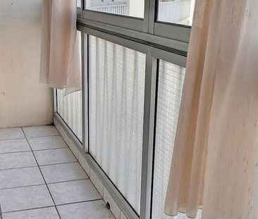 Appartement à louer 2 pièces • 45 m2 Marseille 5 - Photo 6