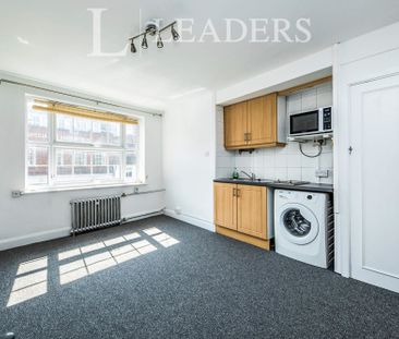 studio to rent Eastgate House, 223 High Street, Guildford, GU1 - Photo 6