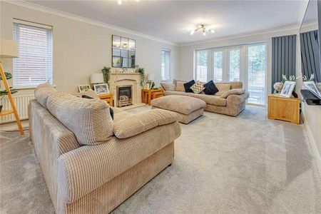 Elderberry Close, Bricket Wood, St. Albans, Hertfordshire, AL2 - Photo 5