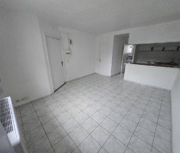 Location Appartement 1 pièce 25m² NANTEUIL LES MEAUX 77100 - Photo 2