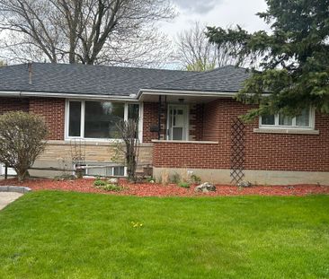 For Lease - 6 Montgomery Street Unit# Main Floor, Guelph, Ontario - Photo 6