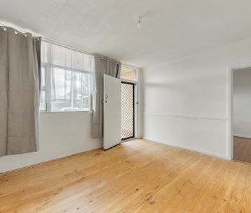 Renovated Three-Bedroom Home - Photo 5