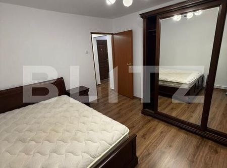 Apartament cu 3 camere, 70 mp, zona Rovine/Gara - Fotografie 4