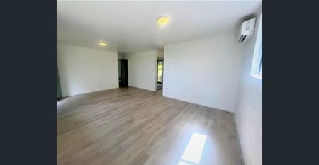 Open home Thursday 3.00 - 3.15 - Photo 4