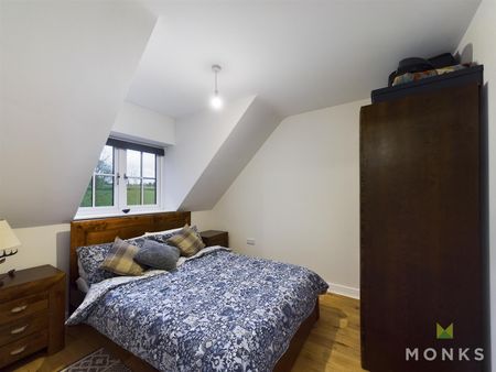 6 Newnes Gardens, Shrewsbury, SY4 3BQ - Photo 3